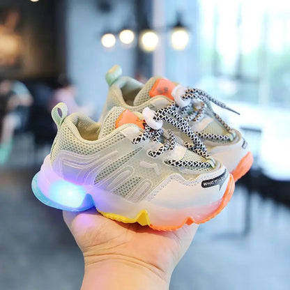 Sneakers Fluo Traspiranti con LED da Bambino Multivariante