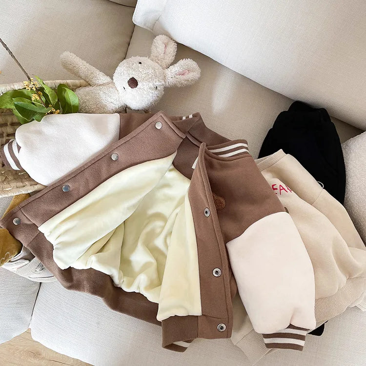 Chaqueta Universitaria con Oso para Niño